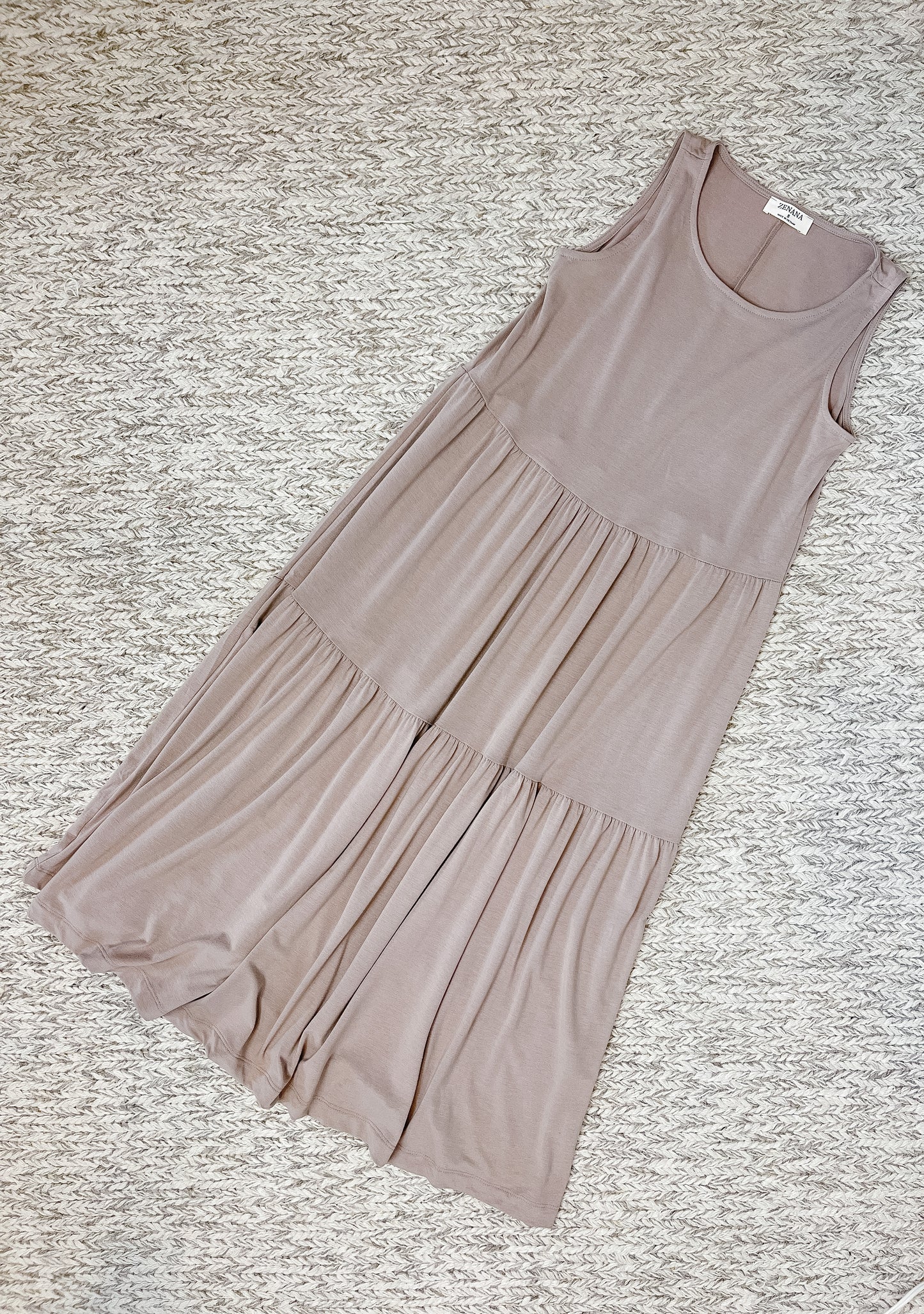 The School-Pick-Up Tiered Midi Dress