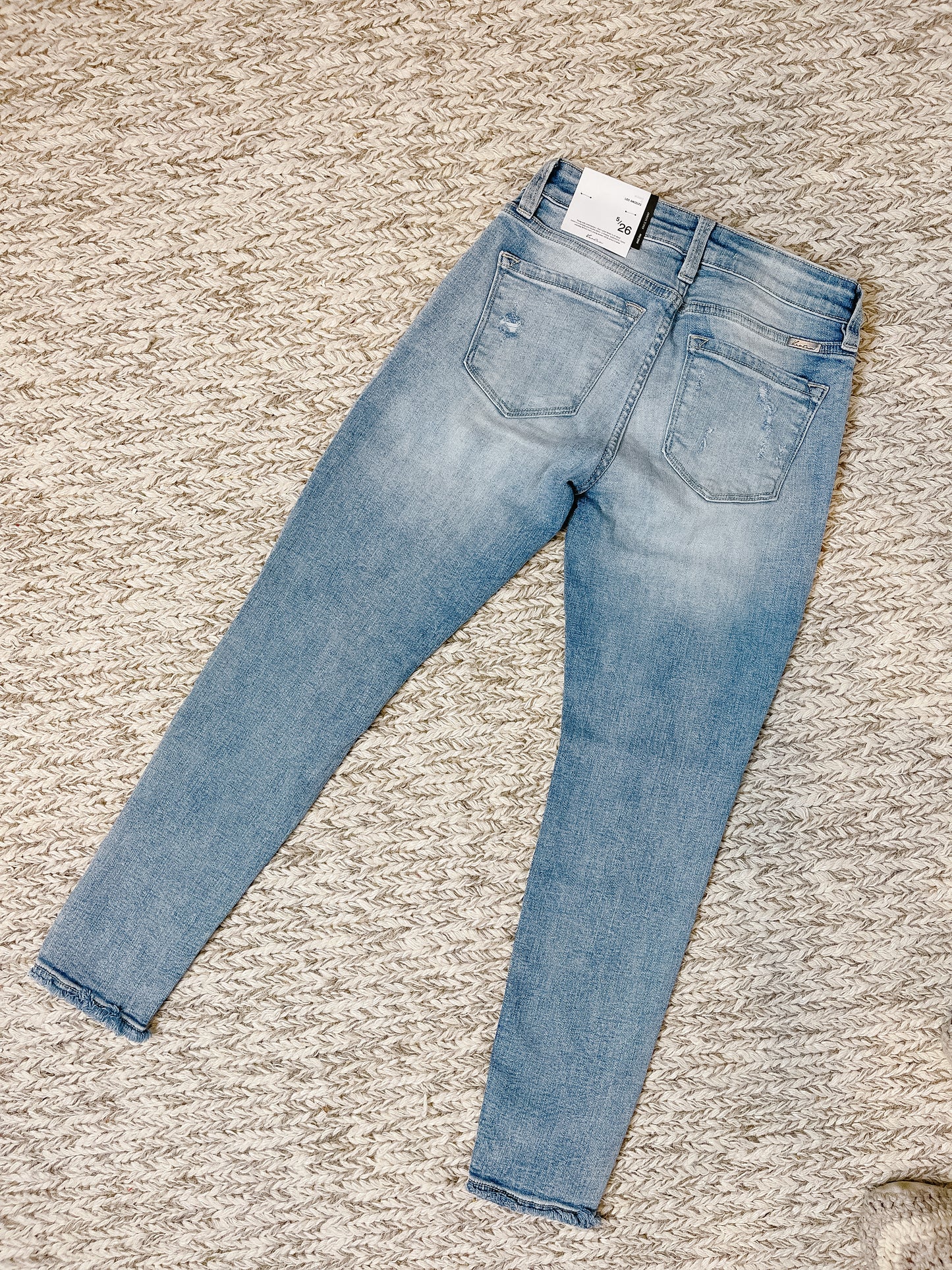 Mid Rise Skinnys - light wash