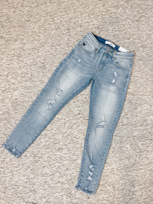 Mid Rise Skinnys - light wash